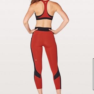 Like new  lululemon size 12 box it out tight